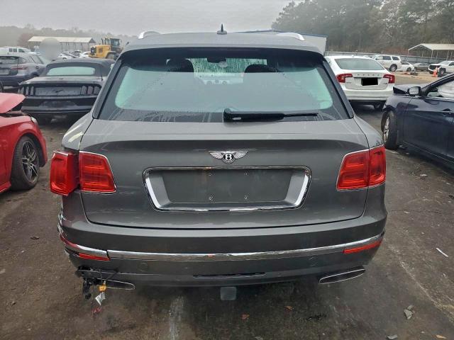 Продаж на аукціоні авто 2018 Bentley Bentayga, vin: SJAAC4ZV3JC017765, номер лоту: 93570245