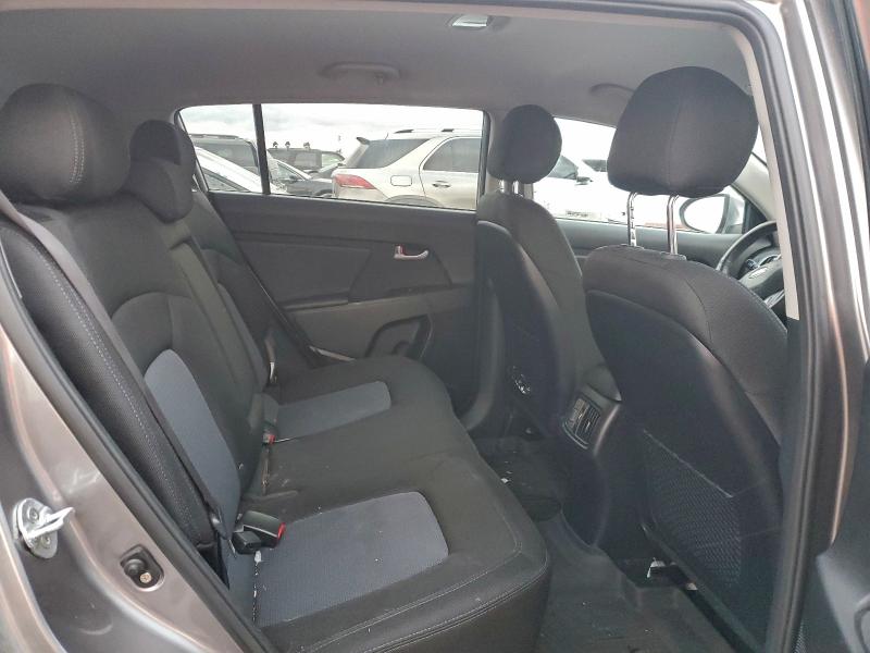 94195325 :رقم المزاد ، KNDPBCAC8F7686503 vin ، 2015 Kia Sportage مزاد بيع