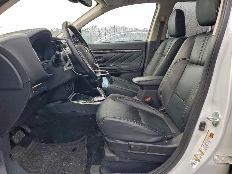 Продажа на аукционе авто 2018 Mitsubishi Outlander, vin: JA4J24A55JZ059343, номер лота: 94047935