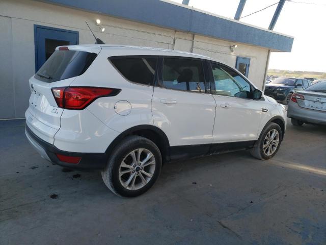 92610675 :رقم المزاد ، 1FMCU9GD5KUC42742 vin ، 2019 Ford Escape Se مزاد بيع
