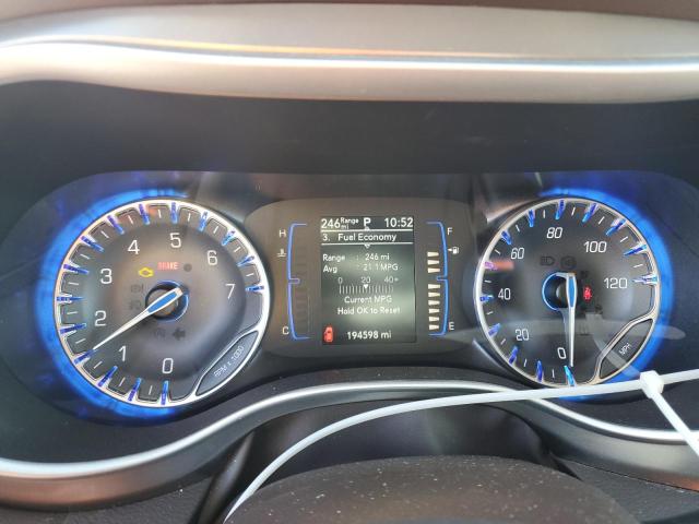 92093755 :رقم المزاد ، 2C4RC1CG4LR131178 vin ، 2020 Chrysler Voyager Lx مزاد بيع