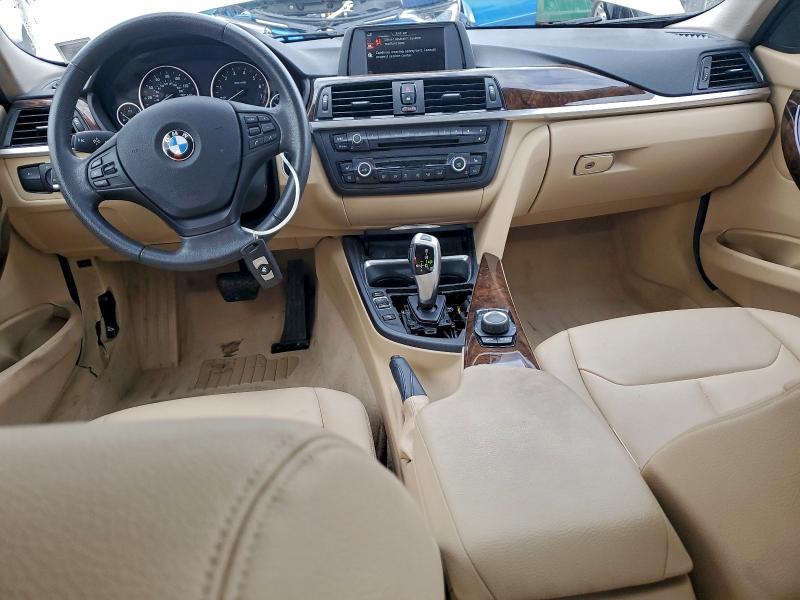 2015 Bmw 320 მანქანა იყიდება აუქციონზე, vin: WBA3C3C52FK201387, აუქციონის ნომერი: 93672475