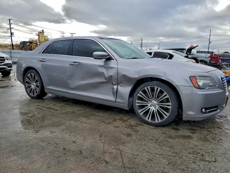 93766105 :رقم المزاد ، 2C3CCABT3EH144330 vin ، 2014 Chrysler 300 مزاد بيع
