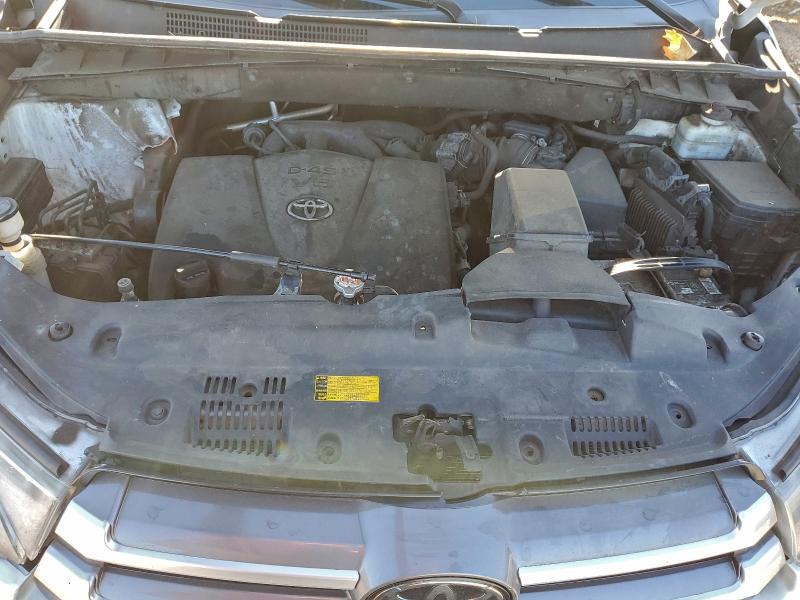 Продаж на аукціоні авто 2019 Toyota Highlander, vin: 5TDJZRFH9KS587231, номер лоту: 94098705