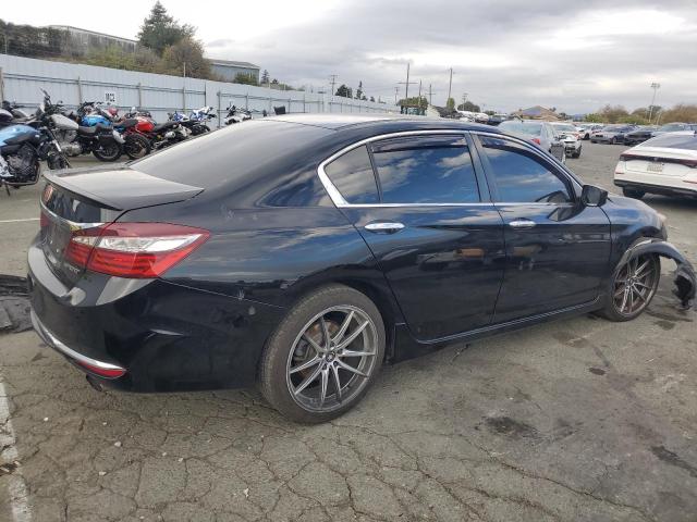 Продажа на аукционе авто 2017 Honda Accord Spo, vin: 1HGCR2F5XHA227463, номер лота: 92330495