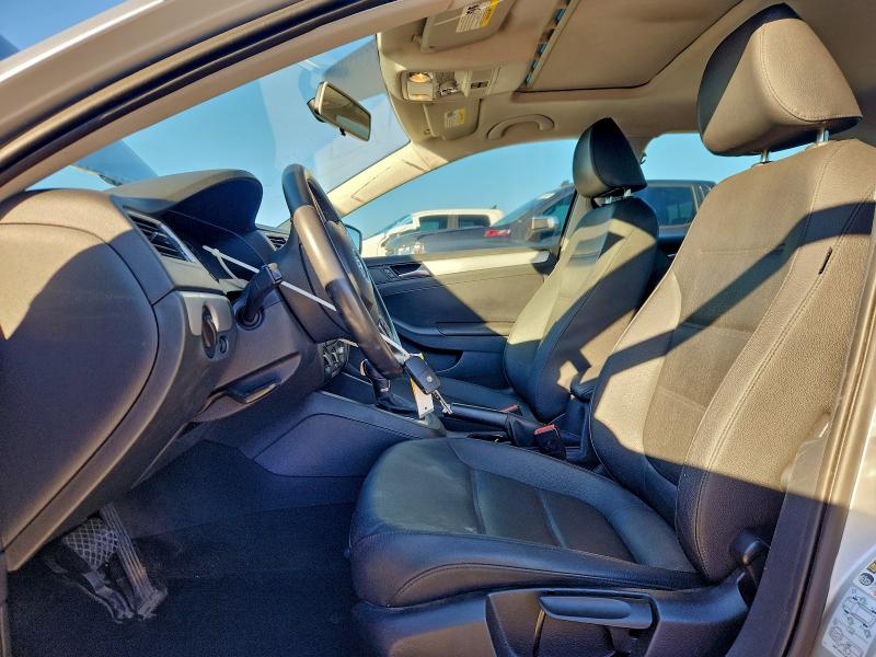 Продажа на аукционе авто 2011 Volkswagen Jetta Sel, vin: 3VWLX7AJ1BM360397, номер лота: 94114605