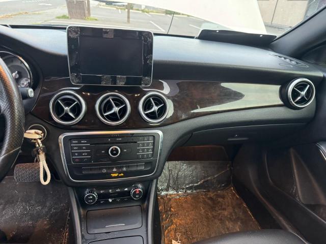 2015 Mercedes-benz Cla 250 4m მანქანა იყიდება აუქციონზე, vin: WDDSJ4GB4FN196109, აუქციონის ნომერი: 92537585