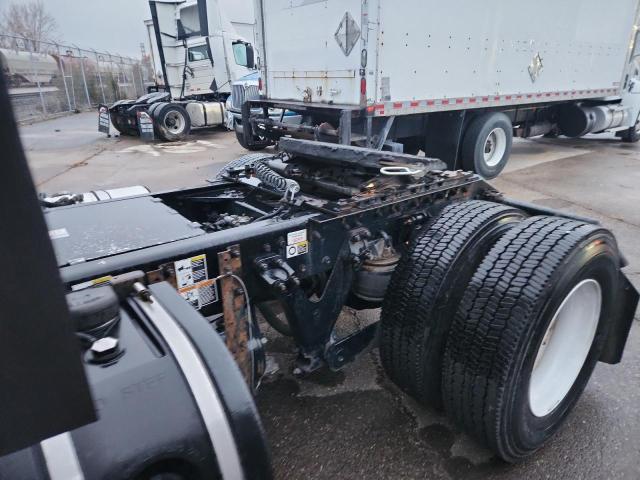 Продажа на аукционе авто 2015 Kenworth Constructi, vin: 1XKYA48X9FJ462444, номер лота: 92951965