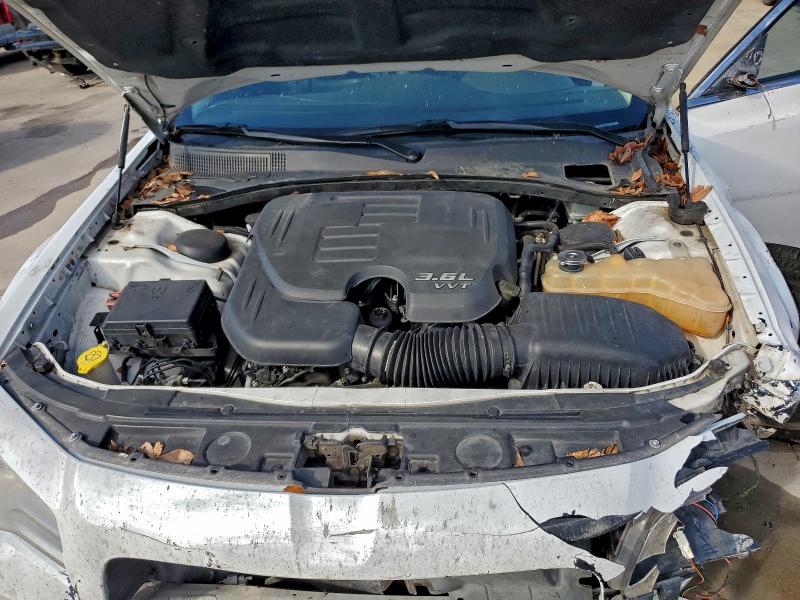 Продаж на аукціоні авто 2016 Chrysler 300, vin: 2C3CCAAG6GH311190, номер лоту: 93644775