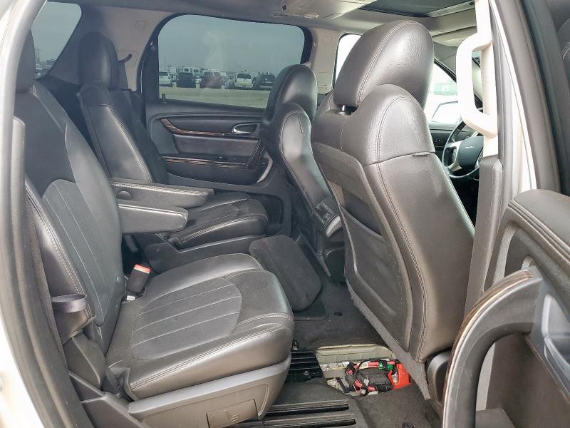 92748935 :رقم المزاد ، 1GKKRTKD3GJ274298 vin ، 2016 Gmc Acadia مزاد بيع