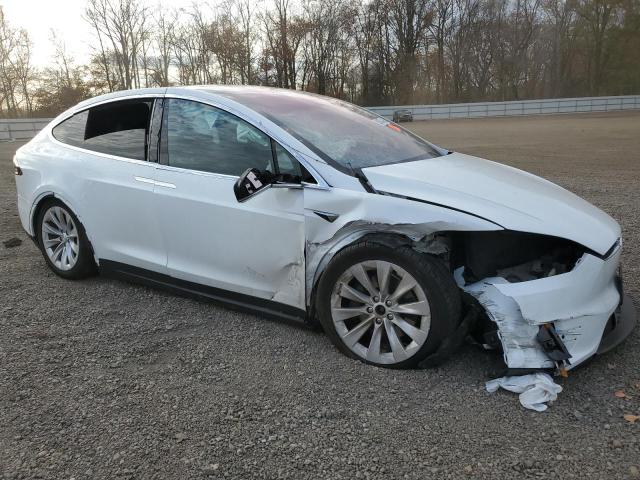 Продажа на аукционе авто 2017 Tesla Model X, vin: 5YJXCAE28HF051278, номер лота: 93075405