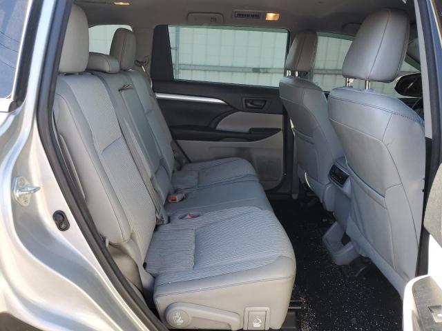 92866105 :رقم المزاد ، 5TDBZRFH5HS382311 vin ، 2017 Toyota Highlander مزاد بيع