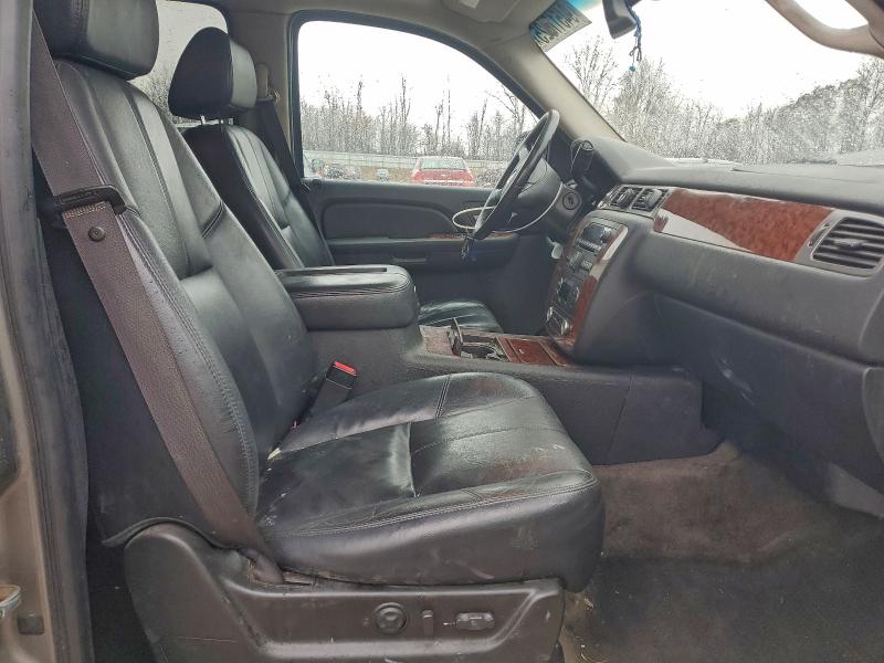 2008 Chevrolet Tahoe მანქანა იყიდება აუქციონზე, vin: 1GNFK13098R154727, აუქციონის ნომერი: 94517925