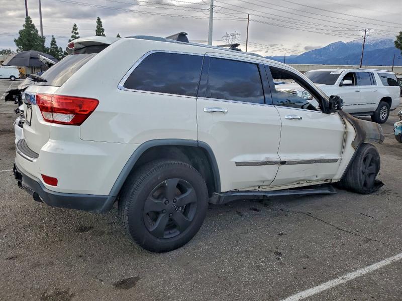 2011 Jeep Grand Cherokee მანქანა იყიდება აუქციონზე, vin: 1J4RR5GG1BC672576, აუქციონის ნომერი: 93707435