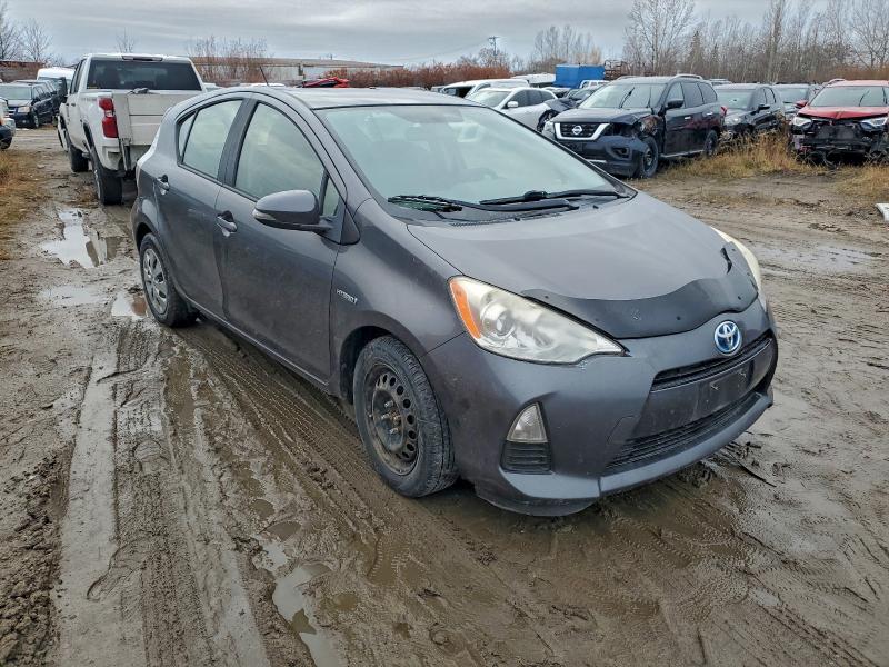 Aukcja sprzedaży 2014 Toyota Prius C, vin: JTDKDTB32E1059140, numer aukcji: 90435335