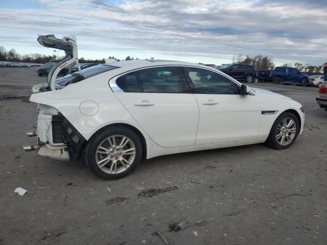 2018 Jaguar Xe მანქანა იყიდება აუქციონზე, vin: SAJAJ4FX4JCP25812, აუქციონის ნომერი: 90141255