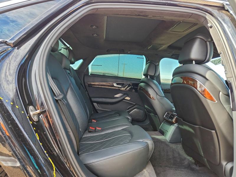 94468425 :رقم المزاد ، WAU32AFD9FN029822 vin ، 2015 Audi A8 مزاد بيع