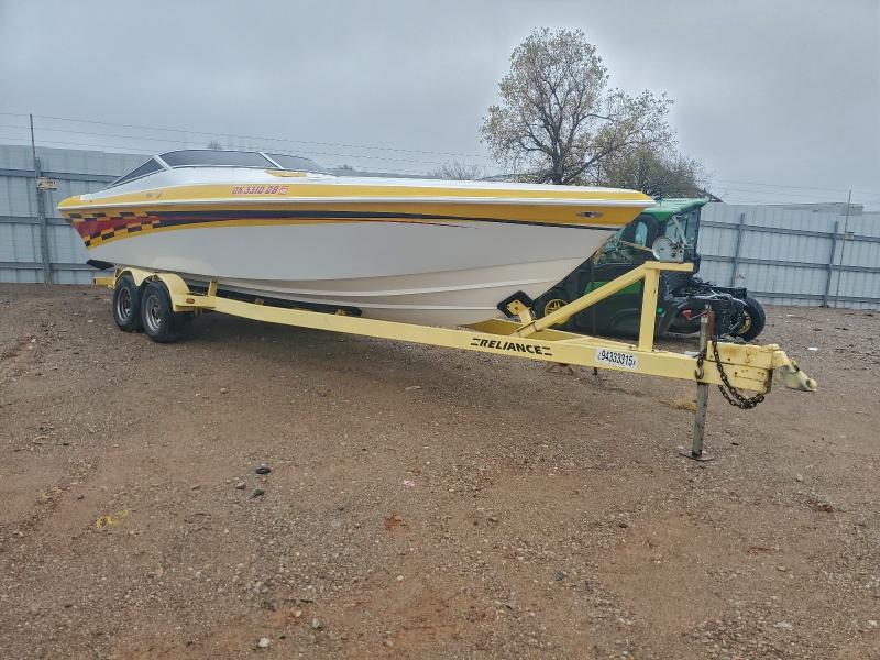 94333315 :رقم المزاد ، PJY30309B900 vin ، 2000 Boat Boat مزاد بيع