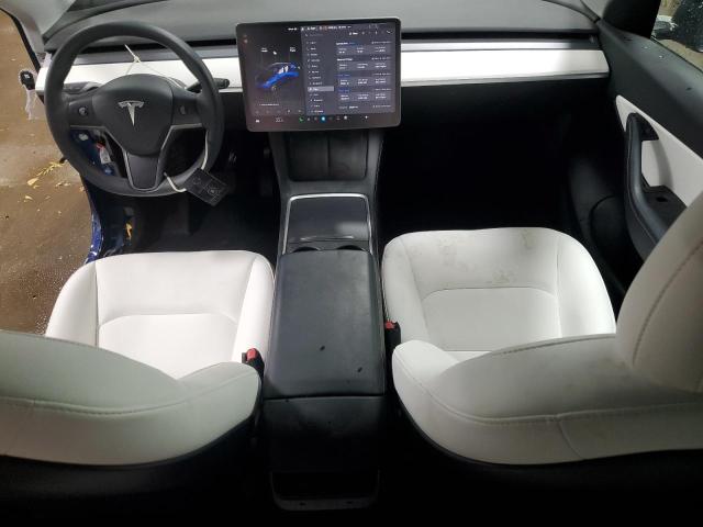 92716935 :رقم المزاد ، 7SAYGDEE0NF433940 vin ، 2022 Tesla Model Y مزاد بيع