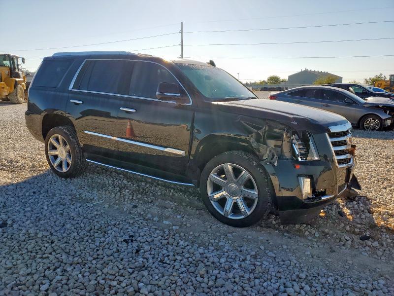2017 Cadillac Escalade L მანქანა იყიდება აუქციონზე, vin: 1GYS3BKJ9HR132595, აუქციონის ნომერი: 91412955