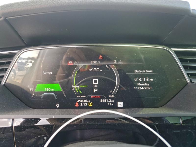 94140395 :رقم المزاد ، WA13AAGE4NB038922 vin ، 2022 Audi E-tron مزاد بيع