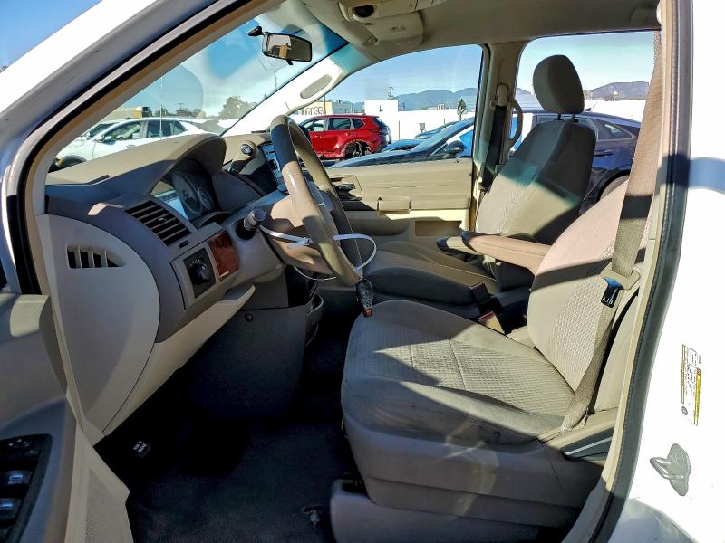 Продажа на аукционе авто 2008 Chrysler Town & Country, vin: 2A8HR44H98R734677, номер лота: 94533265