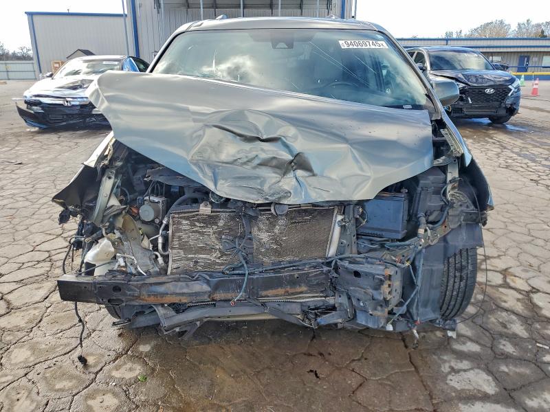 94069745 :رقم المزاد ، 5TDYZ3DC4KS984042 vin ، 2019 Toyota Sienna Xle مزاد بيع