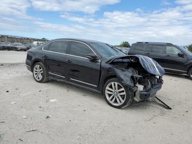 Продаж на аукціоні авто 2017 Volkswagen Passat, vin: 1VWGT7A32HC057881, номер лоту: 92848385