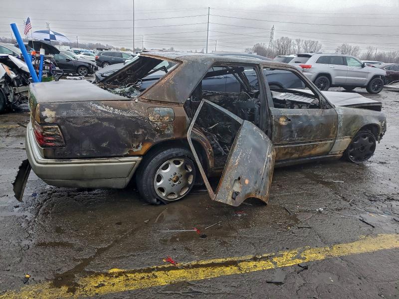 Продаж на аукціоні авто 1995 Mercedes-benz E, vin: WDBEB31E5SC074297, номер лоту: 94114635