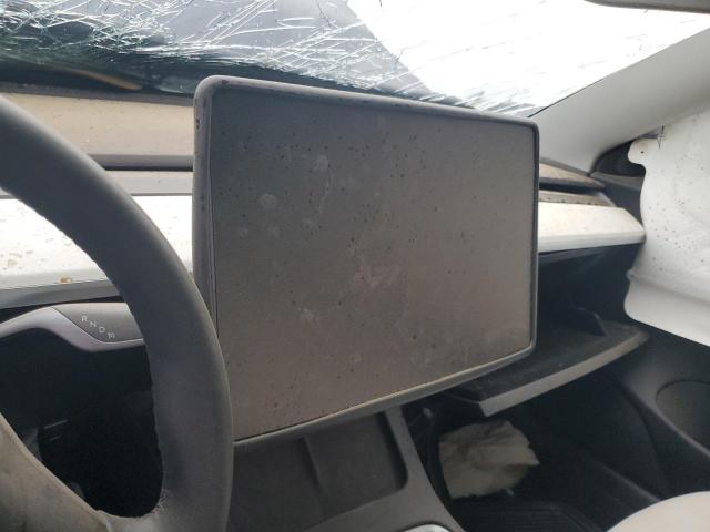 92103985 :رقم المزاد ، 5YJ3E1EC0MF856381 vin ، 2021 Tesla Model 3 مزاد بيع