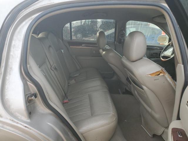 Продаж на аукціоні авто 2003 Lincoln Town Car, vin: 1LNHM82W23Y649274, номер лоту: 92997665