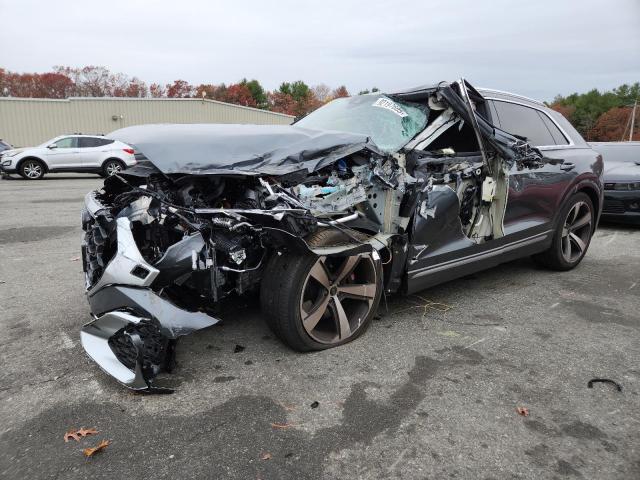 Продажа на аукционе авто 2025 Audi Sq8, vin: WA1CWBF16SD015308, номер лота: 92197605