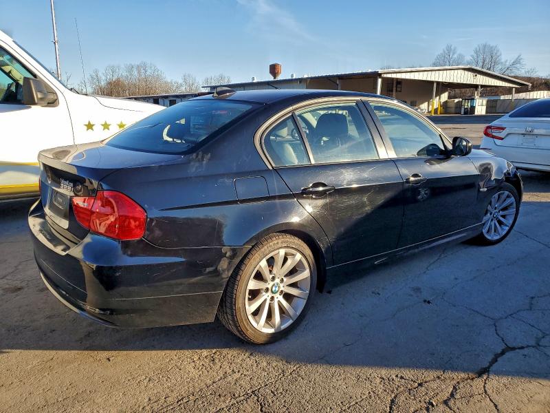 2011 Bmw 328 მანქანა იყიდება აუქციონზე, vin: WBAPH5G57BNM81227, აუქციონის ნომერი: 56020986