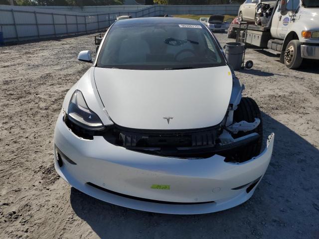 90308715 :رقم المزاد ، 5YJ3E1EC5NF107920 vin ، 2022 Tesla Model 3 مزاد بيع
