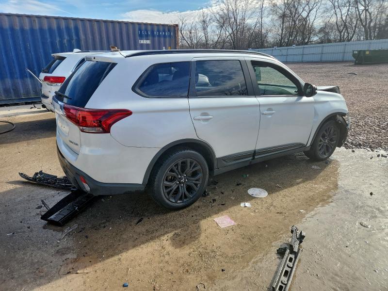 Продаж на аукціоні авто 2019 Mitsubishi Outlander, vin: JA4AD3A31KZ035304, номер лоту: 93885455
