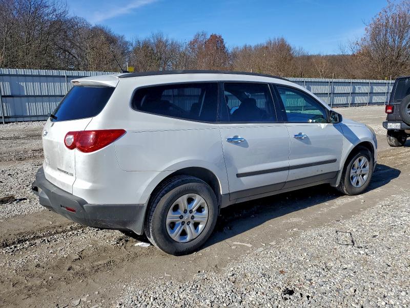 2010 Chevrolet Traverse L მანქანა იყიდება აუქციონზე, vin: 1GNLREED0AS117926, აუქციონის ნომერი: 73929765