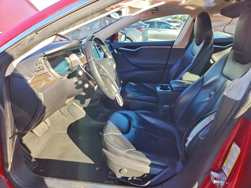 94186725 :رقم المزاد ، 5YJSA1H16FFP78953 vin ، 2015 Tesla Model S مزاد بيع