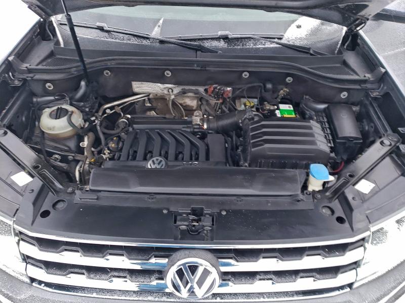 94909775 :رقم المزاد ، 1V2HR2CAXJC501985 vin ، 2018 Volkswagen Atlas مزاد بيع