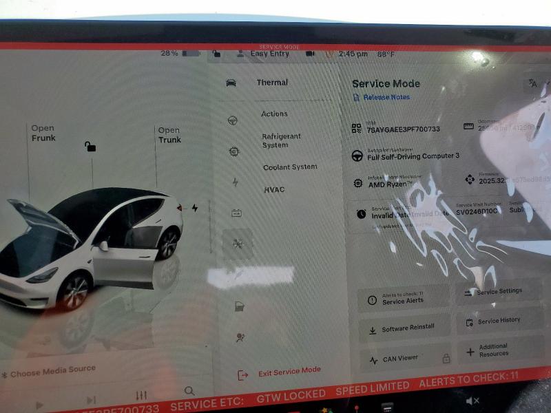 2023 Tesla Model Y მანქანა იყიდება აუქციონზე, vin: 7SAYGAEE3PF700733, აუქციონის ნომერი: 92318685