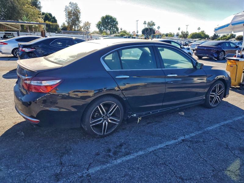 2017 Honda Accord მანქანა იყიდება აუქციონზე, vin: 1HGCR2F54HA055463, აუქციონის ნომერი: 94764905