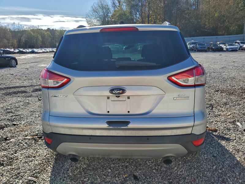 94647065 :رقم المزاد ، 1FMCU0GX1GUC23781 vin ، 2016 Ford Escape مزاد بيع