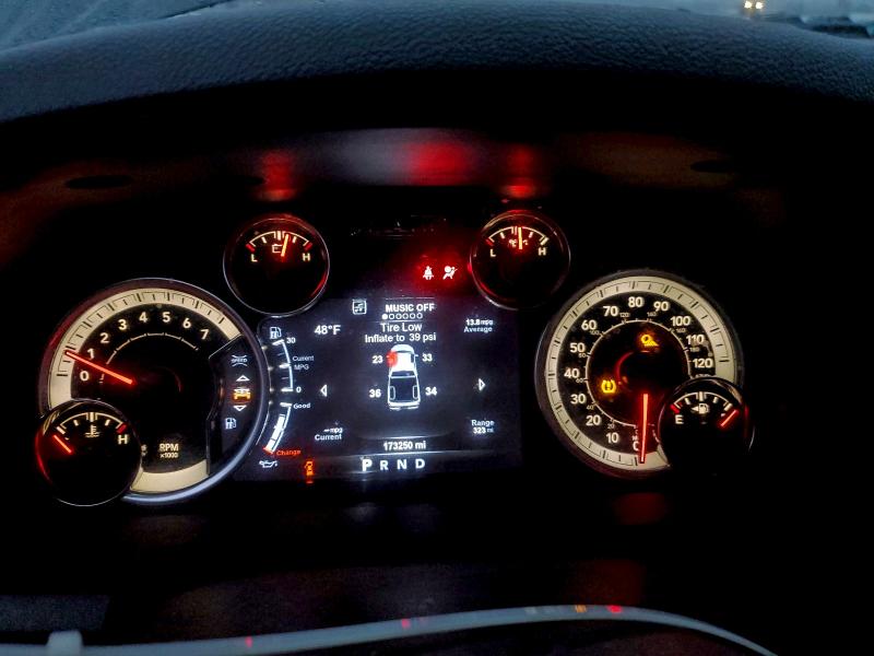 Продажа на аукционе авто 2018 Ram 1500, vin: 1C6RR7LT5JS321816, номер лота: 93934065