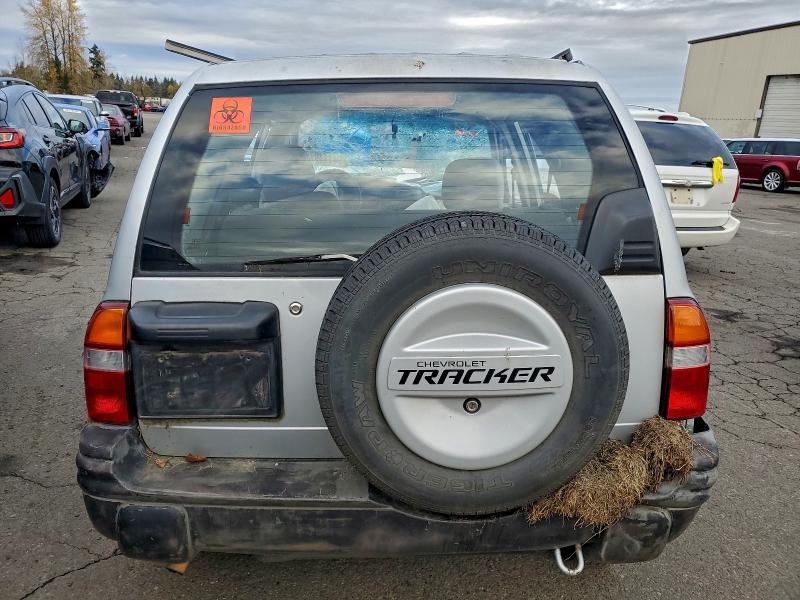 Продаж на аукціоні авто 2000 Chev Tracker, vin: 2CNBJ13C6Y6910753, номер лоту: 52182976