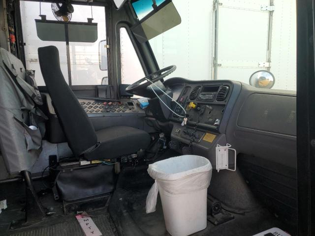 Продаж на аукціоні авто 2007 Freightliner Chassis B2, vin: 4UZABRCS67CX53732, номер лоту: 74088475