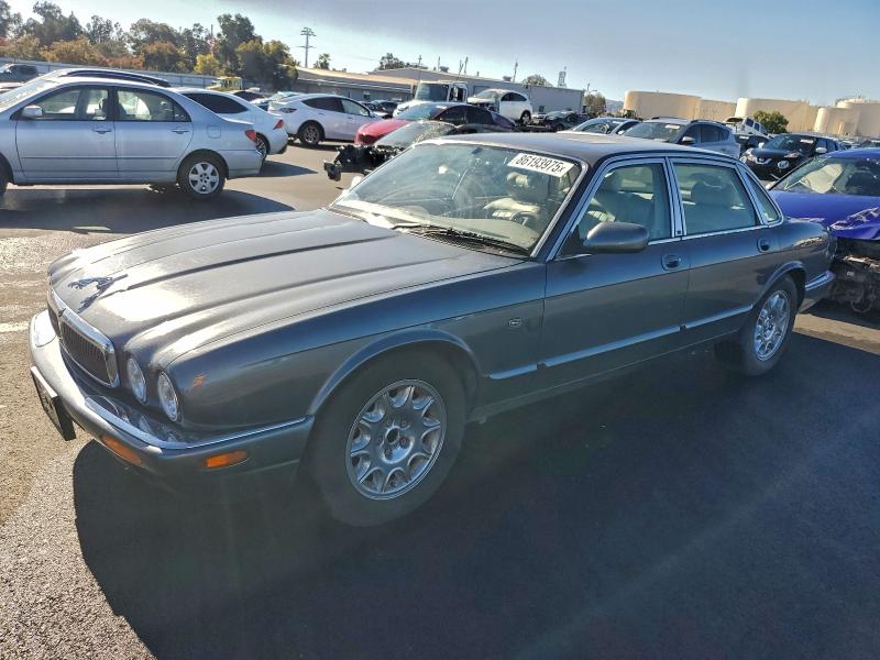 Продажа на аукционе авто 1998 Jaguar Xj8, vin: SAJHX1247WC841374, номер лота: 86193975