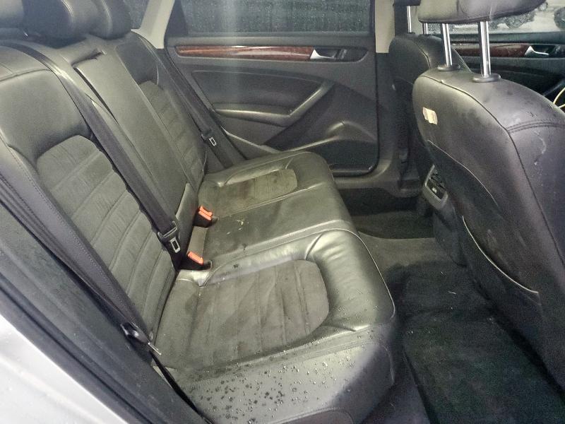 Продаж на аукціоні авто 2013 Volkswagen Passat Sel, vin: 1VWCN7A33DC002794, номер лоту: 93655925
