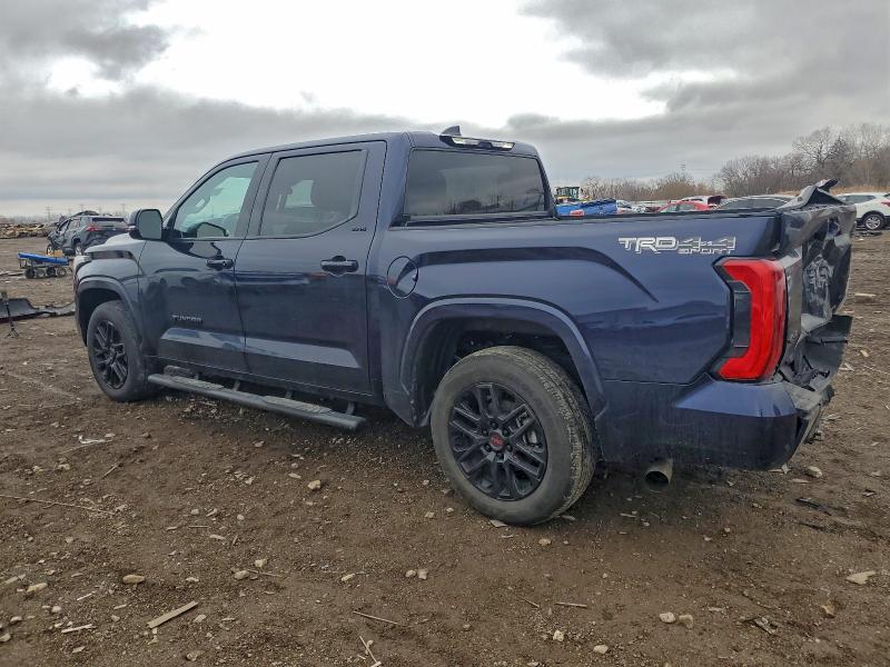 Продажа на аукционе авто 2022 Toyota Tundra Cre, vin: 5TFLA5DB9NX041051, номер лота: 94311555