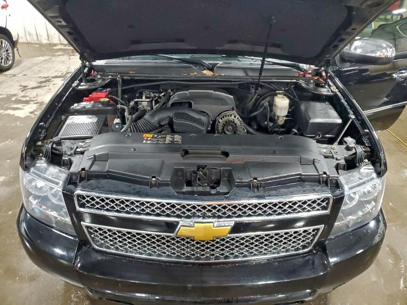 93354985 :رقم المزاد ، 1GNSKKE75DR313428 vin ، 2013 Chevrolet Suburban مزاد بيع