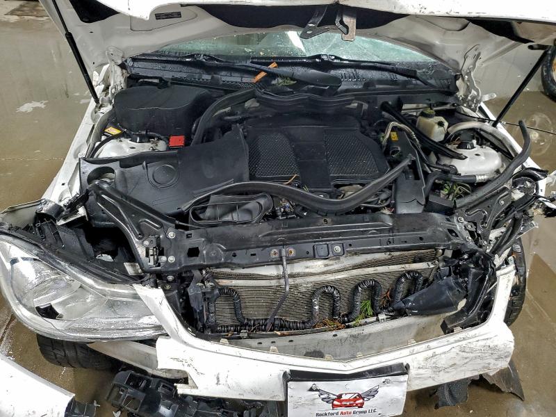 Продажа на аукционе авто 2013 Mercedes-benz C, vin: WDDGF8AB5DR263930, номер лота: 93436165
