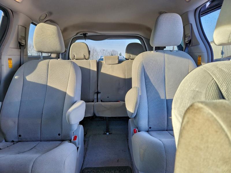 2014 Toyota Sienna მანქანა იყიდება აუქციონზე, vin: 5TDZK3DC5ES451940, აუქციონის ნომერი: 93993305